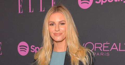 pregnant morgan stewart baby bump nude photo three weeks due date