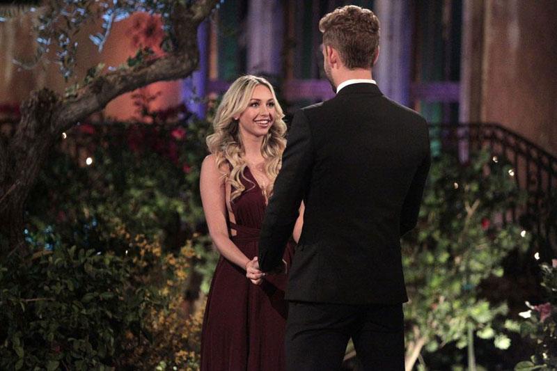 Corinne olympios ring engaged rumors the bachelor nick viall 03