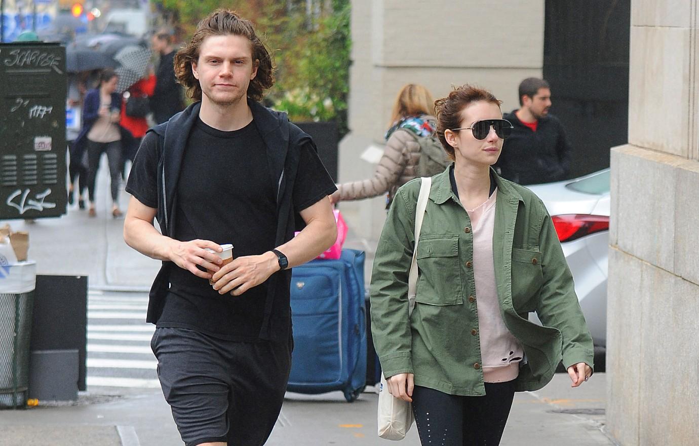 emma roberts evan peters