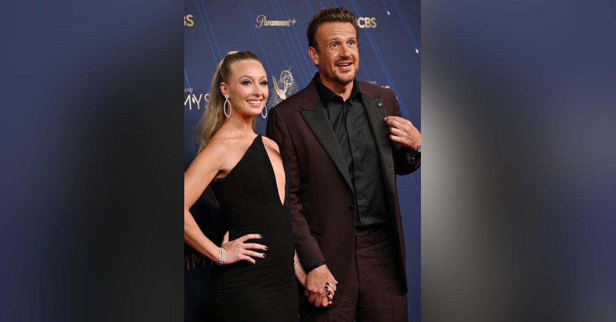 Photo of Jason Segel and Kayla Radomski 