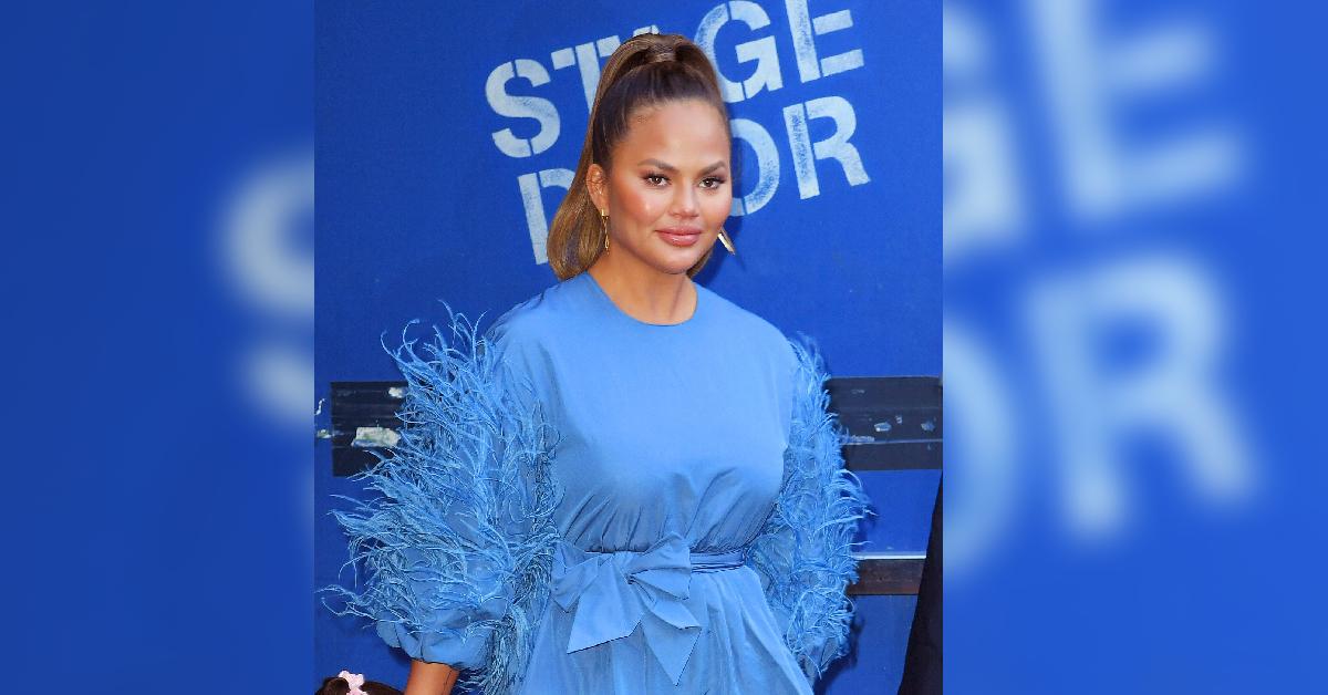 chrissy teigen slammed kitson boutique wall of shame following cyberbullying scanadal