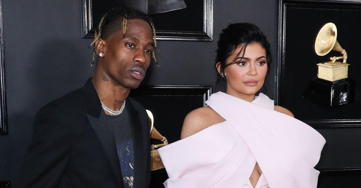 travis scott kylie jenner have been sobbing since astroworld tragedy