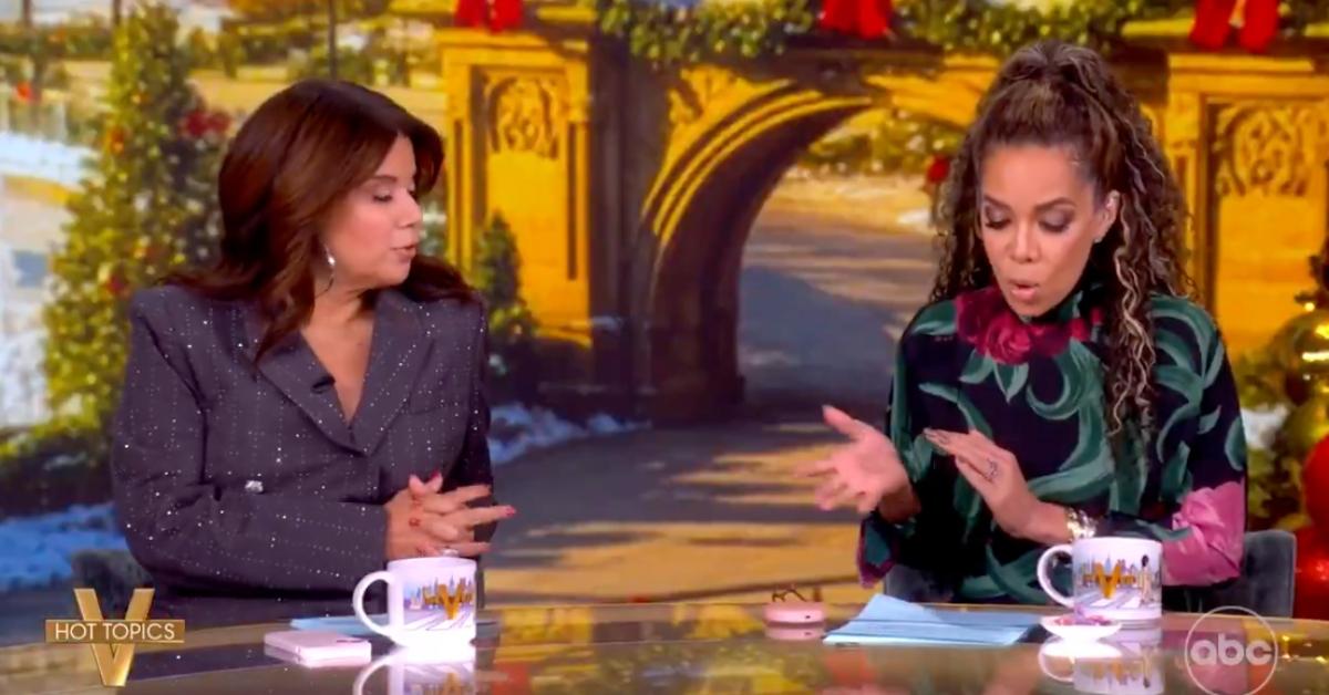 Photo of Sunny Hostin said it seems like people 'can buy' Donald Trump with awards and gifts.