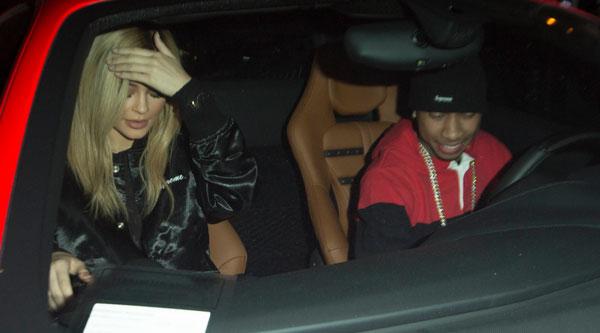 Kylie jenner tyga split back together  05