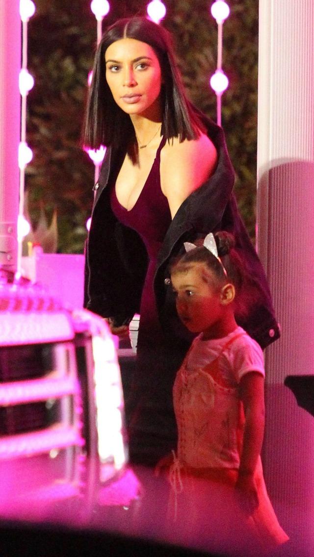 Kim Kardashian North West Ariana Grande Photos 02