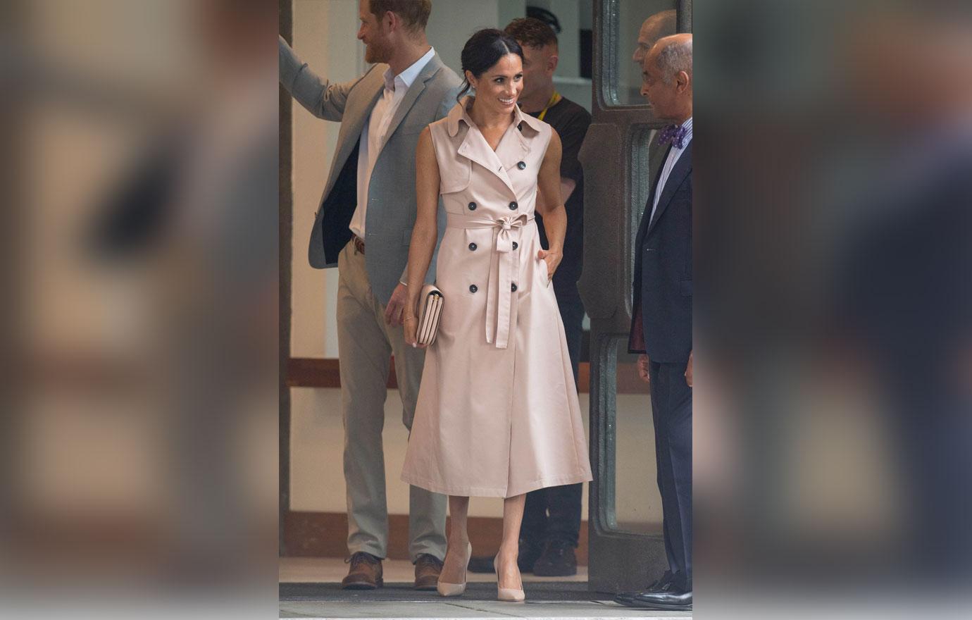 Meghan Markle Smiles Despite Dads Claims Shes Terrified 03