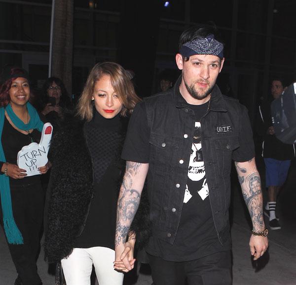 Nicole richie joel madden third child 01