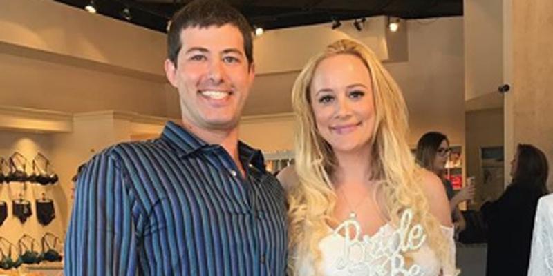 erica rose and charles sanders net worth - Ilustrasi 3
