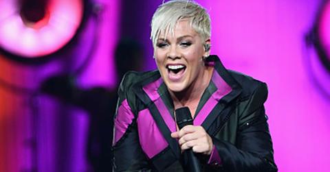Pink cancels sydney show due to illness
