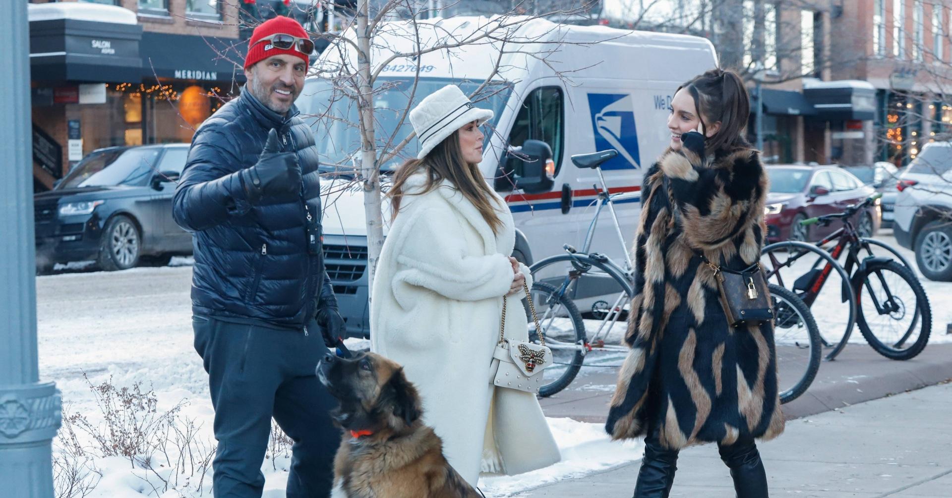 Mauricio Umansky Seen Leaving Dinner With Influencer Alexandria Wolfe