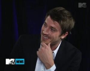 2011__01__Garrett_Hedlund_Jan10newsnea 300×235.jpg