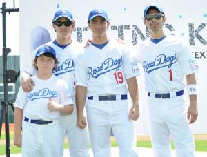 2010__08__Jonas_Brothers_Aug20_83 300×228.jpg