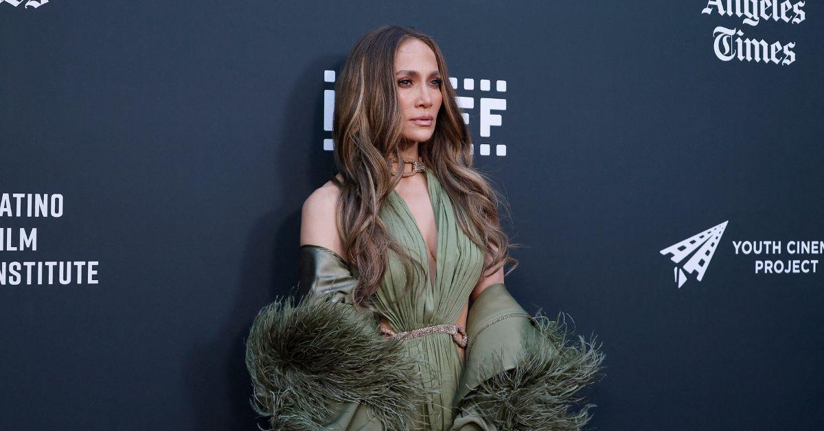 image of Host Kareem Rahma challenged Jennifer Lopez's opinion by pointing out that many longtime residents believe living in New York for 10 years qualifies.