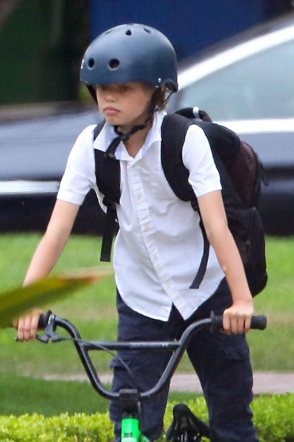 Shiloh jolie pitt grown up angelina brad 03