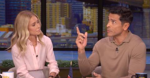 Photo of Kelly Ripa and Mark Consuelos