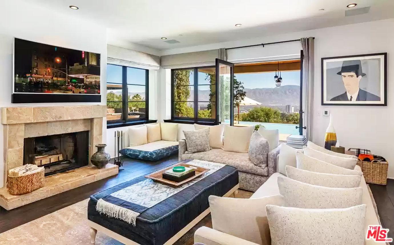 justin timberlake and jessica biel sell la home