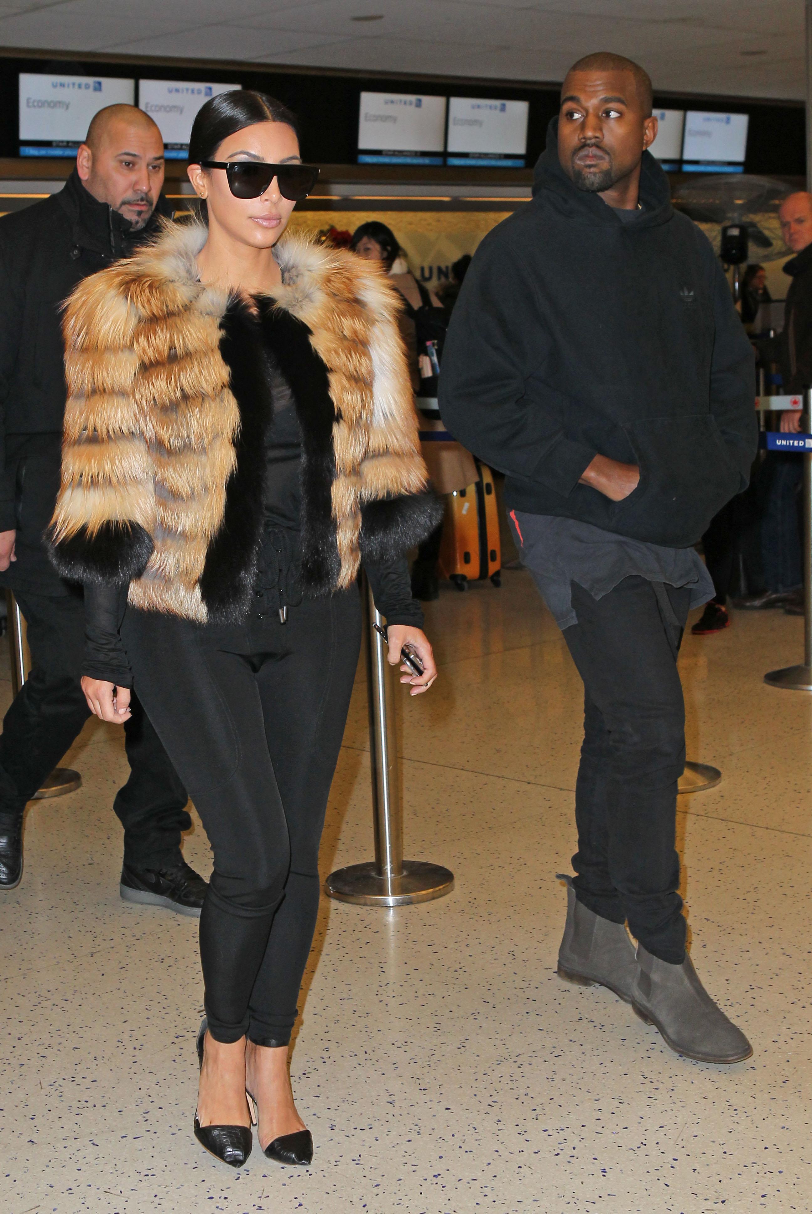 Kim Kardashian's 2000s Airport Style was Actually Relatable AF