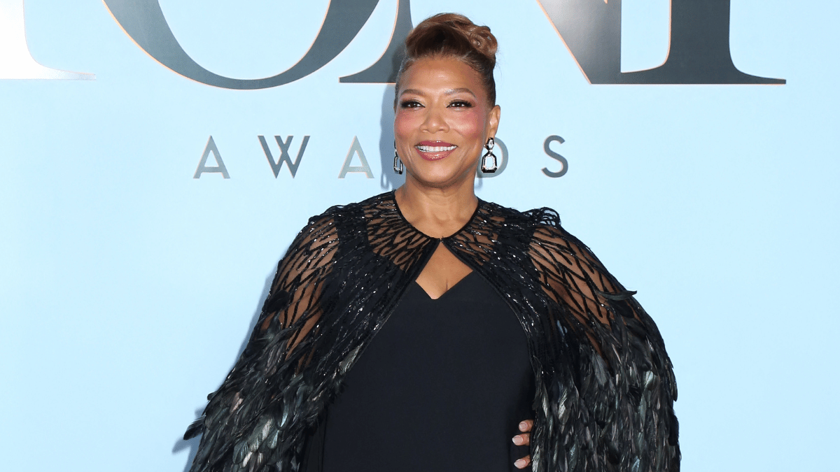 queen-latifah-flaunts-her-figure-at-2026-tony-awards-after-weight-loss