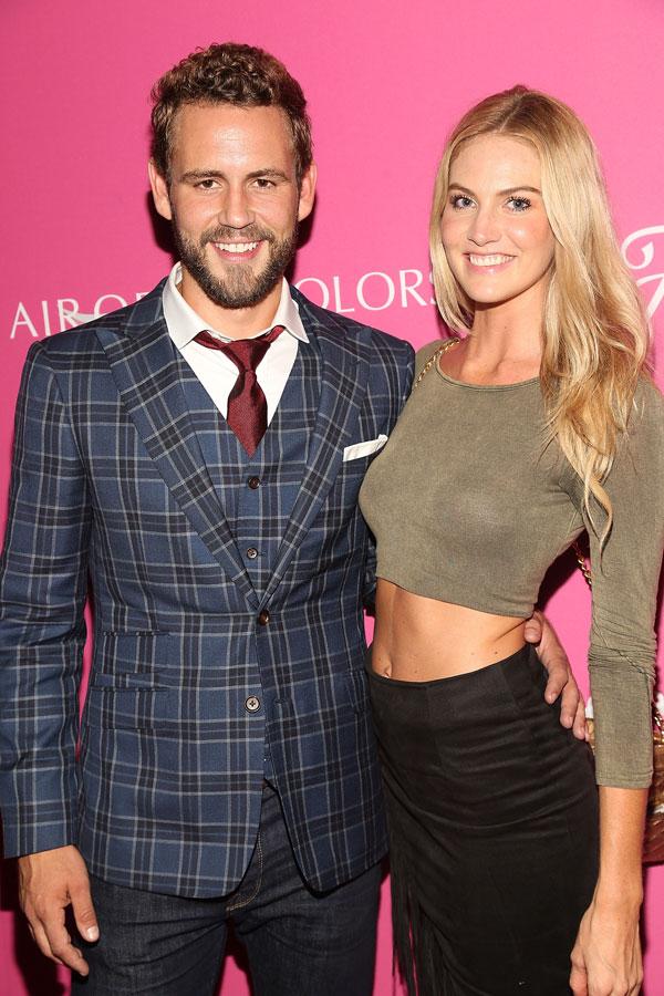 Nick viall dating kelly thomas 00