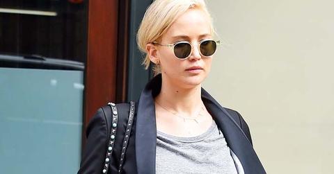 Jennifer lawrence abs