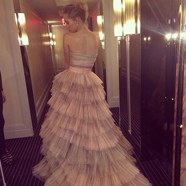 Suki waterhouse met gala