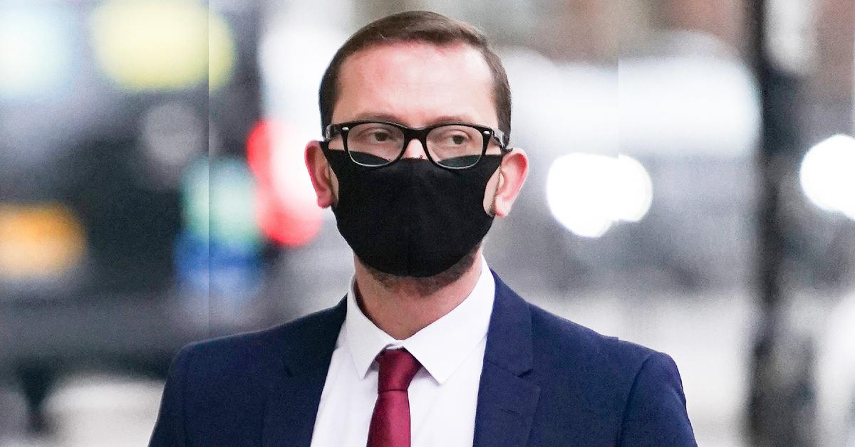 Buckingham Palace Staffer Jailed For Stealing Items, Selling Them On Ebay