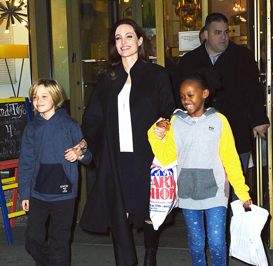 Angelina jolie kids