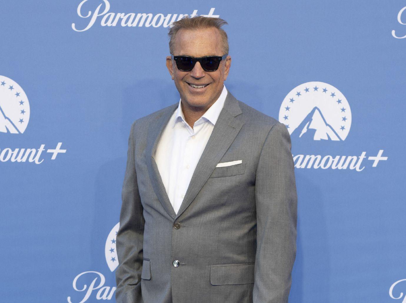 kevin costner s excluded friend didnt want do drugs