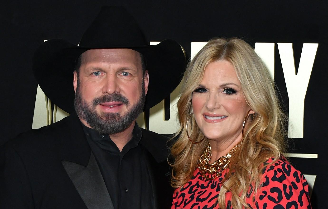 garth brooks wife trisha yearwood good bad times rape allegations