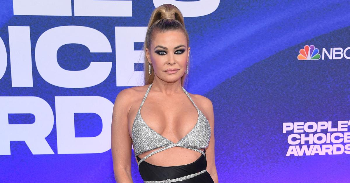 Carmen Electra Is Fine After Looking Upset On Steps, Rep Says