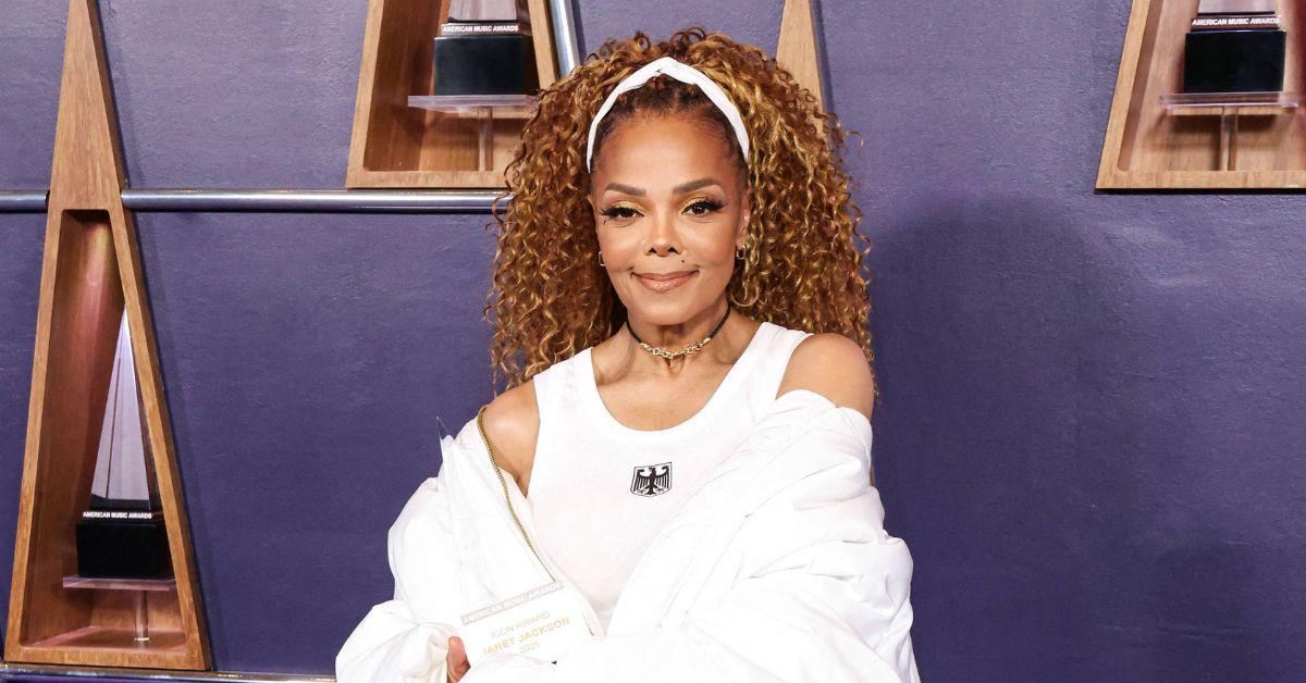 Photo of Janet Jackson is known to keep her son out of the spotlight.