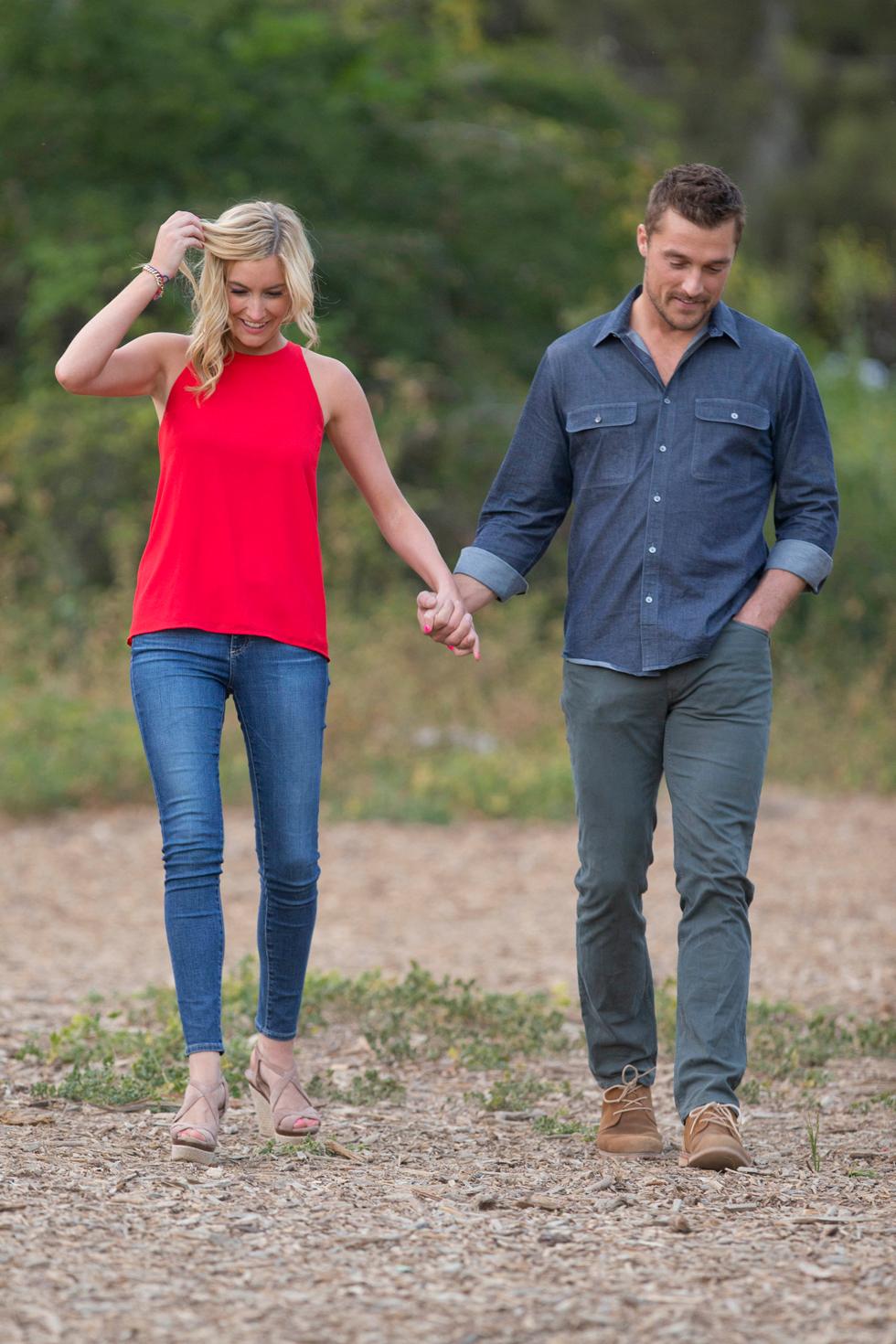 EXCLUSIVE: Bachelor star Chris Soules and fiancee Whitney Bischoff take a romantic hike at Runyon Canyon in Los Angeles.