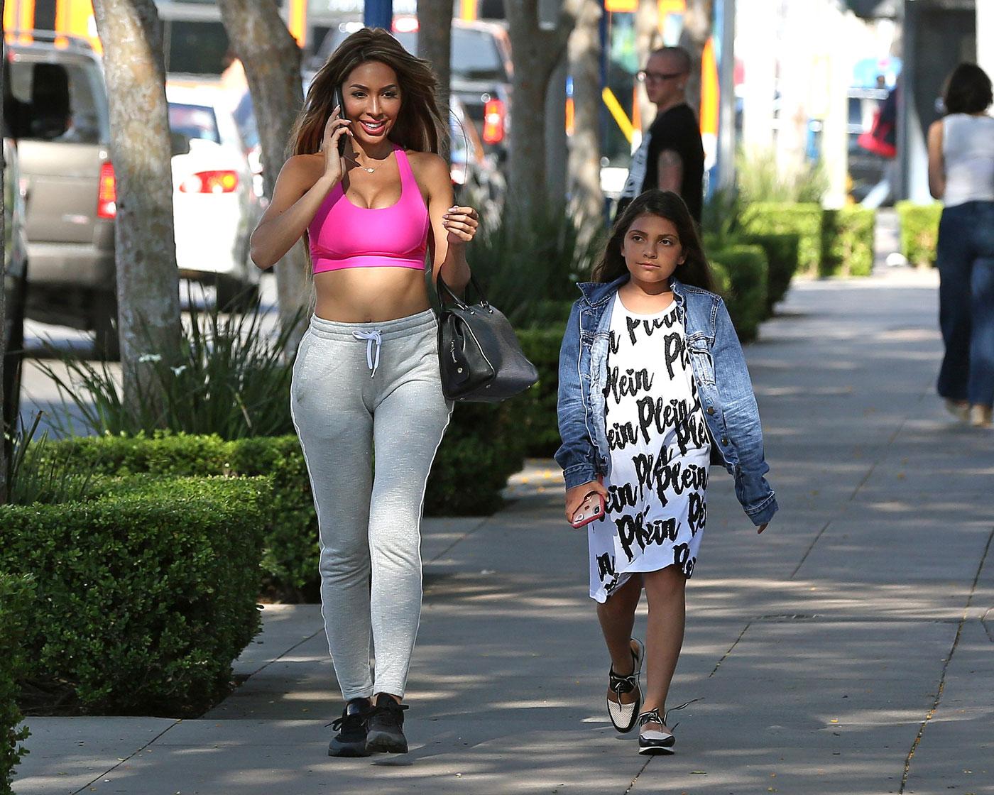 farrah-abraham-abs-weight-loss-teen-mom-outing-daughter-sophia