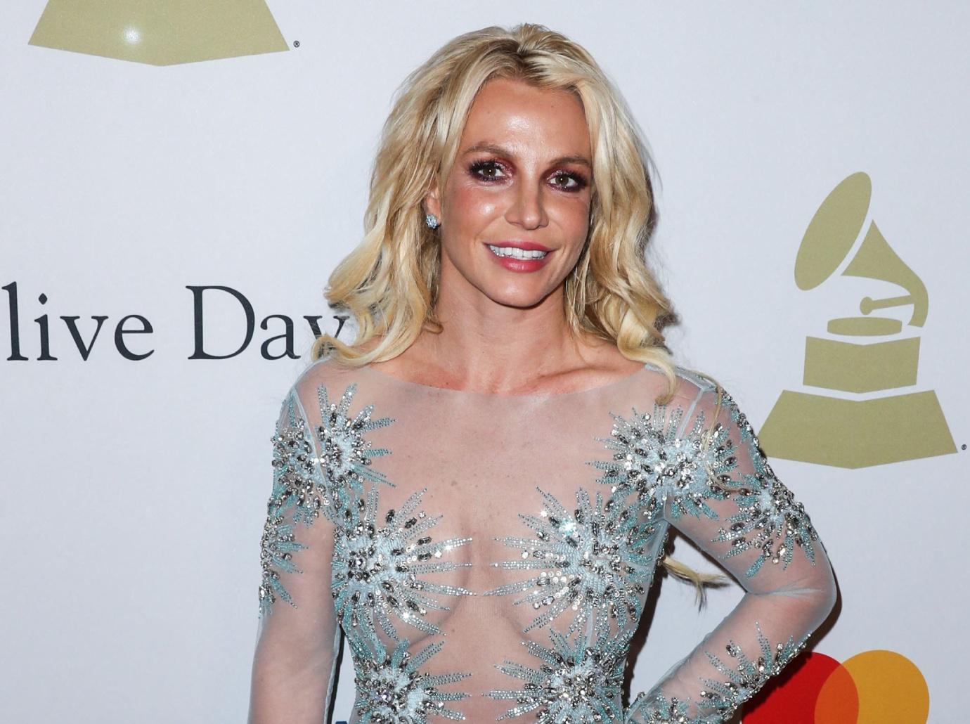 Britney Spears Gets Police Welfare Check After She Dances With Knives