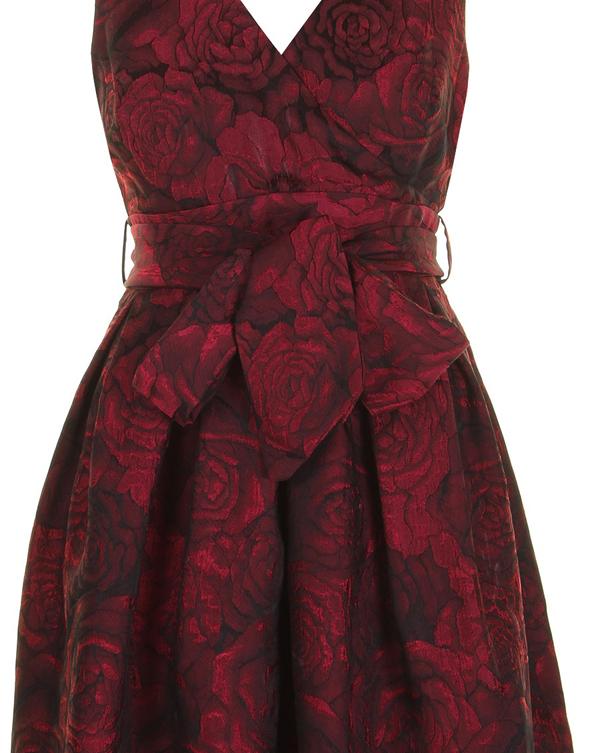 15 Pretty Valentine's Day Dresses