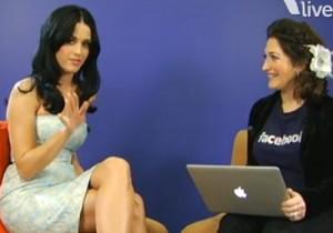 2011__01__Katy_Perry_Jan19news 300×210.jpg