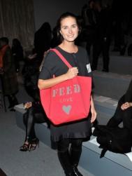 2011__02__a109014110_10 189×300.jpg