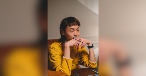 does a good poker face matter for the celebs of our world