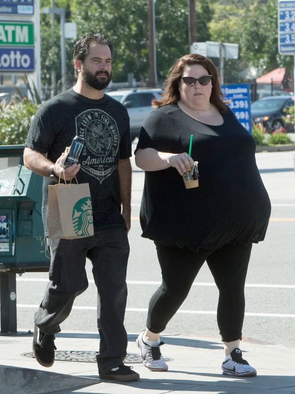 Exclusive&#8230; Chrissy Metz Grabs Starbucks With Her Boyfriend On Valentine&#8217;s Day ***NO INTERNET USE W/O PRIOR AGREEMENT &#8211; CALL FOR PRICING***