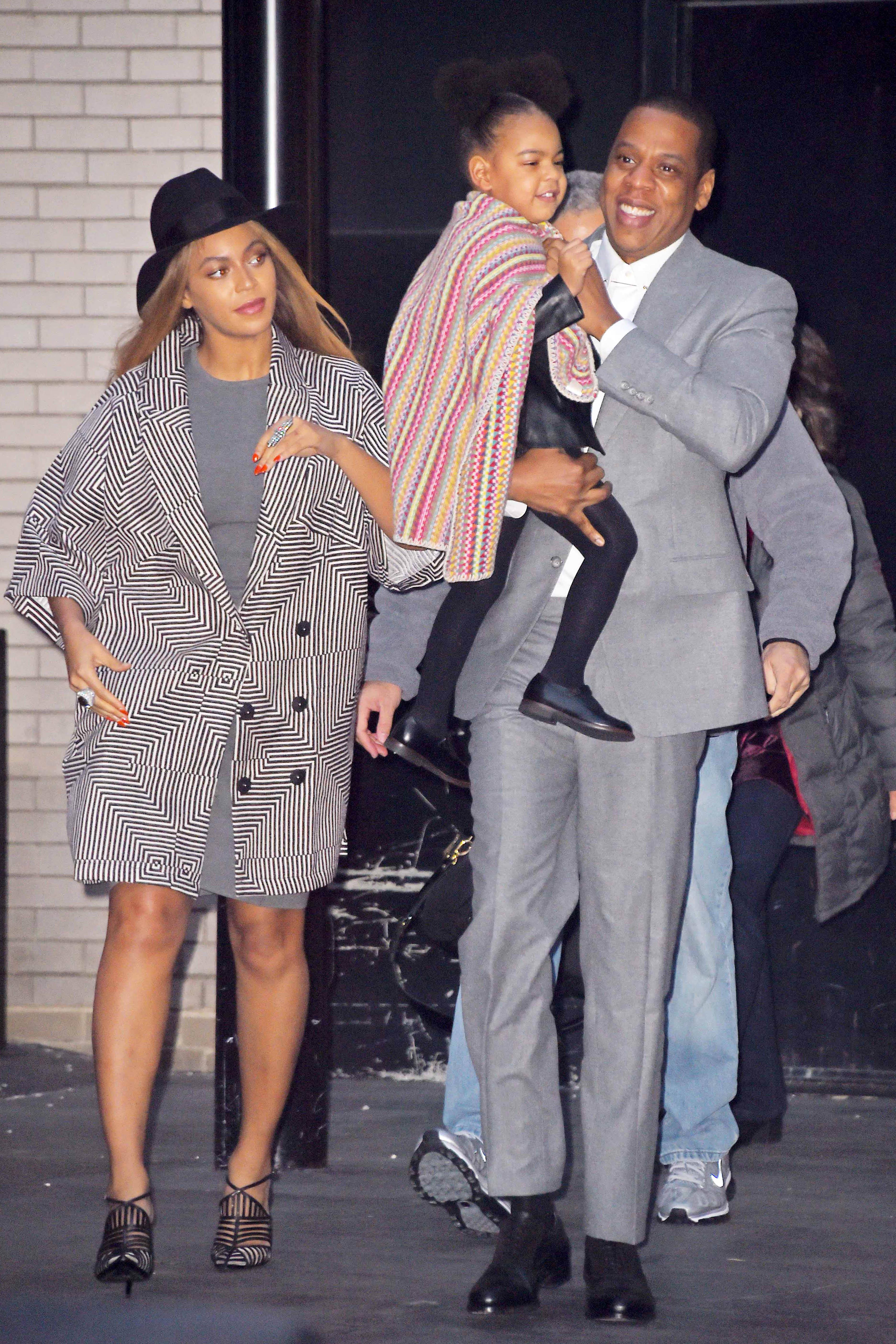 Beyonce and Jay Z with their daughter Blue Ivy Carter leave &#8220;Annie&#8221; premiere