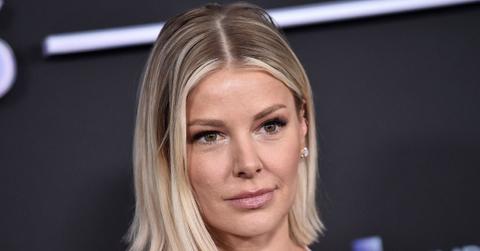 ariana madix shows off abs hosting love island fiji photo