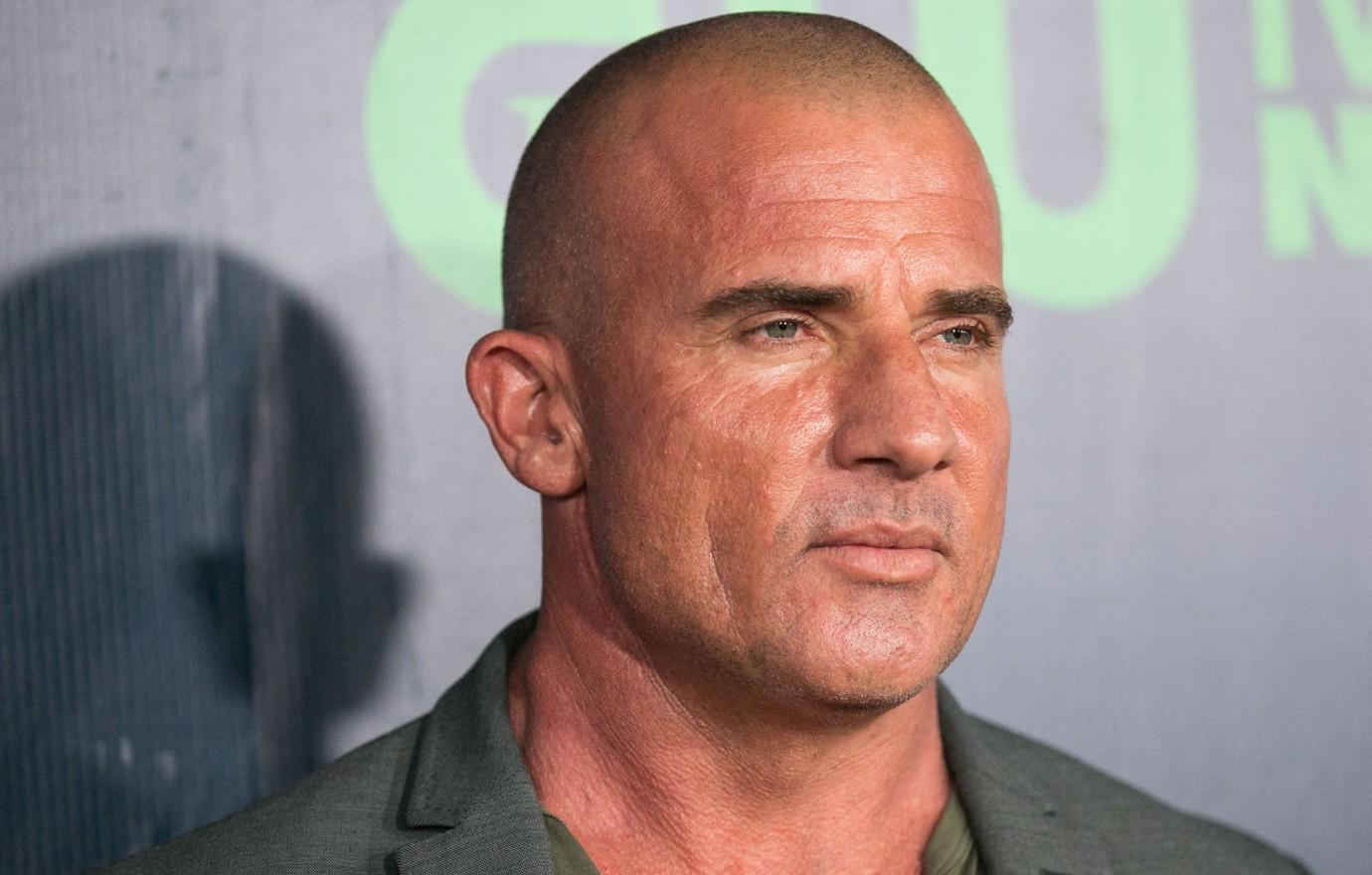 tish cyrus dominic purcell hall pass