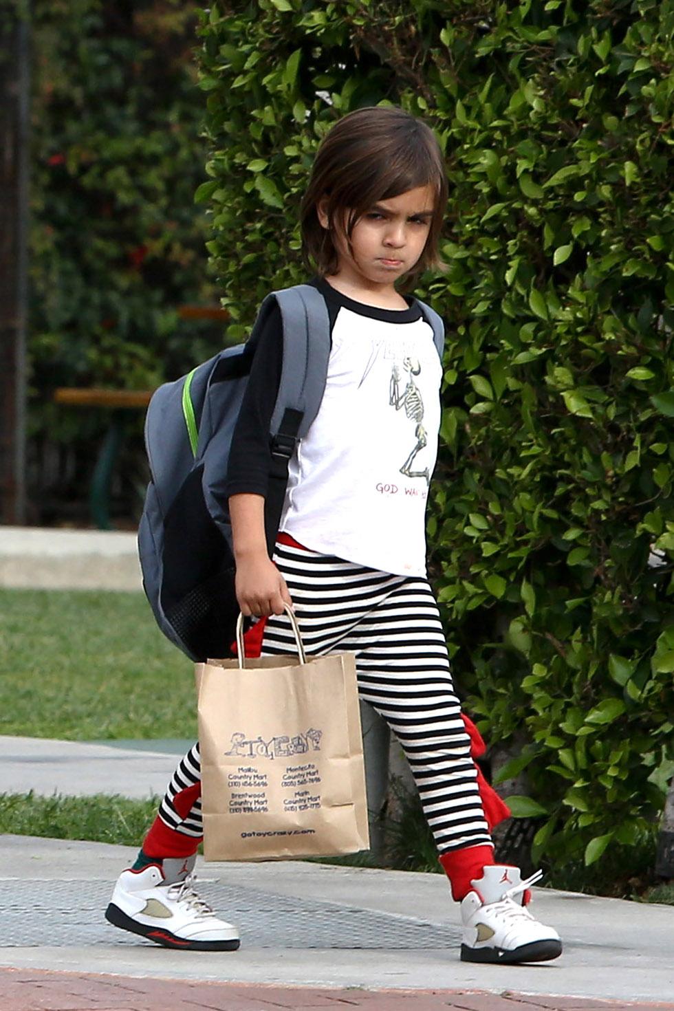 *EXCLUSIVE* Kourtney Kardashian and Scott Disick take Penelope and Mason to Toy Crazy Store