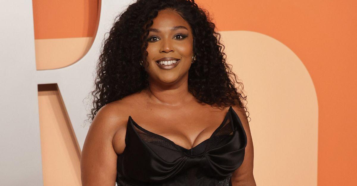 lizzo hits weight loss goal