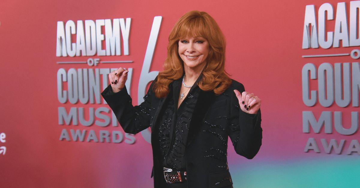 Photo of Reba McEntire