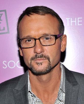 Tim mcgraw celeb bio headshots.jpg