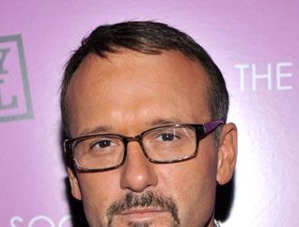 Tim mcgraw celeb bio headshots.jpg