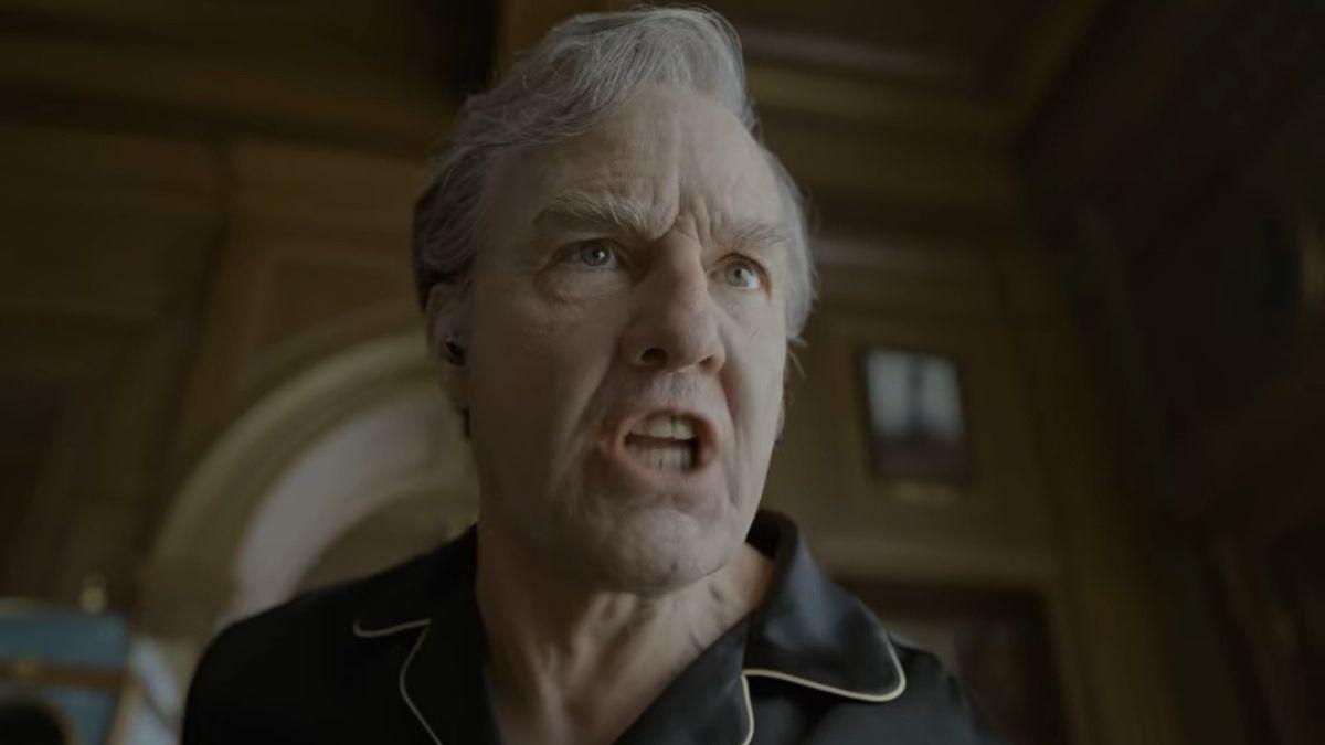 Photo of Tom Cruise portrays an overweight energy tycoon whose company accidentally unleashes a catastrophic ecological disaster.