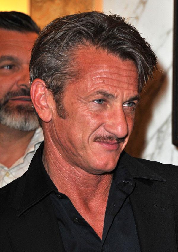 Sean penn dating minka kelly