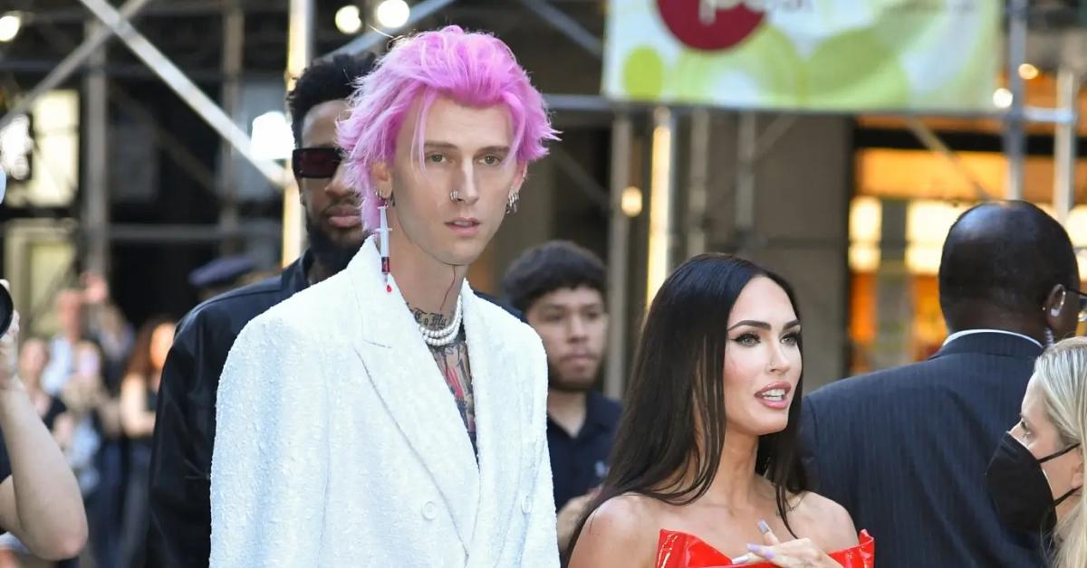 megan fox machine gun kelly never lived together relationship pregnant